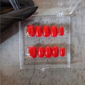 Red Rhinestone Embellished False Nails